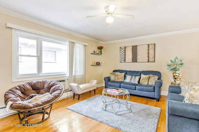 Living Room - 427 S Euclid Ave