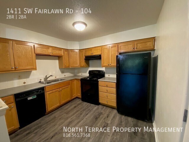 Building Photo - Renovated 2BR in Southwest Topeka