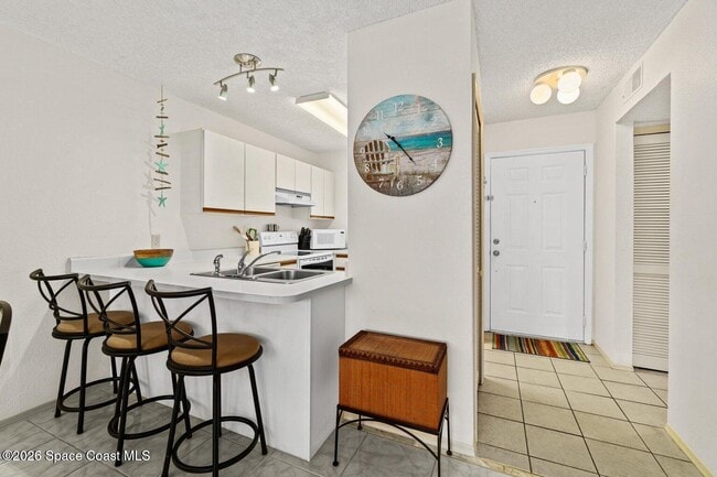 Building Photo - 221 Ocean Park Ln