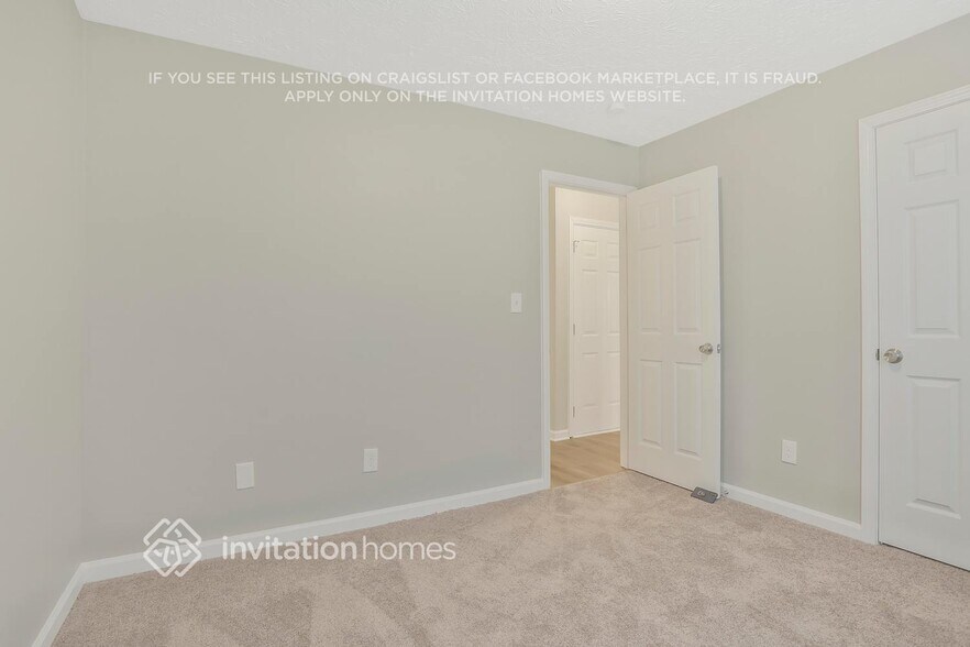 Building Photo - 121 Limestone Ln