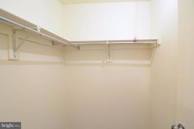 Building Photo - 7718 Lexton Pl