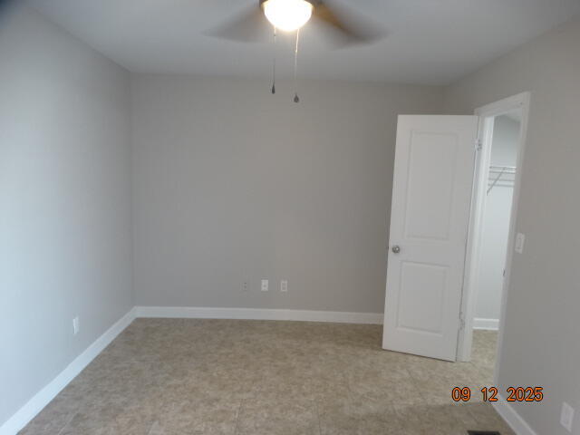 Building Photo - 1325 Greendale Ave
