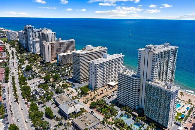 Building Photo - 3900 Galt Ocean Dr