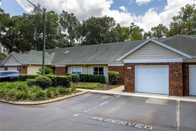 Building Photo - 13200 W Newberry Rd
