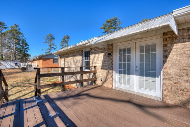 Building Photo - 1709 Forest Creek Ct