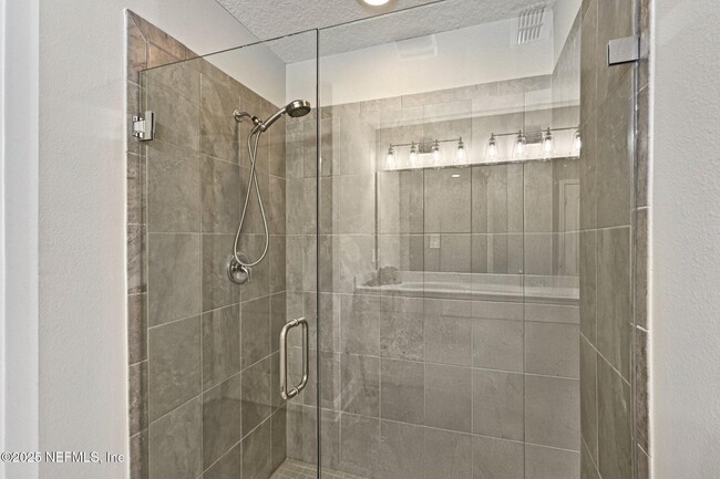 Building Photo - 3034 Oak Stream Dr