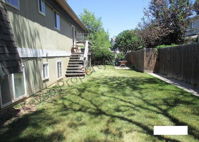 Building Photo - 1812 Pecan St