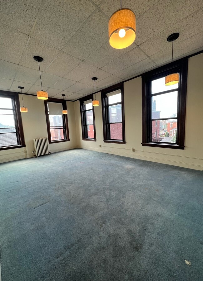 Building Photo - McShane Block