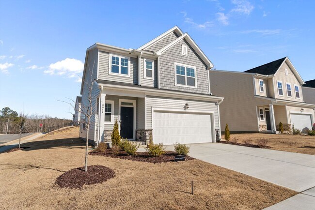 Building Photo - Beautiful 2-Story 4 Bedroom, 3 Bath Home in Angier — Just 30 Minutes from Downtown Raleigh