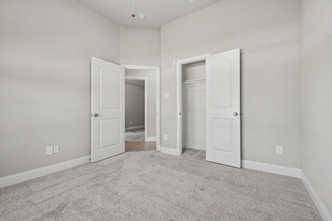 Building Photo - 312 Eagle Ridge Rd