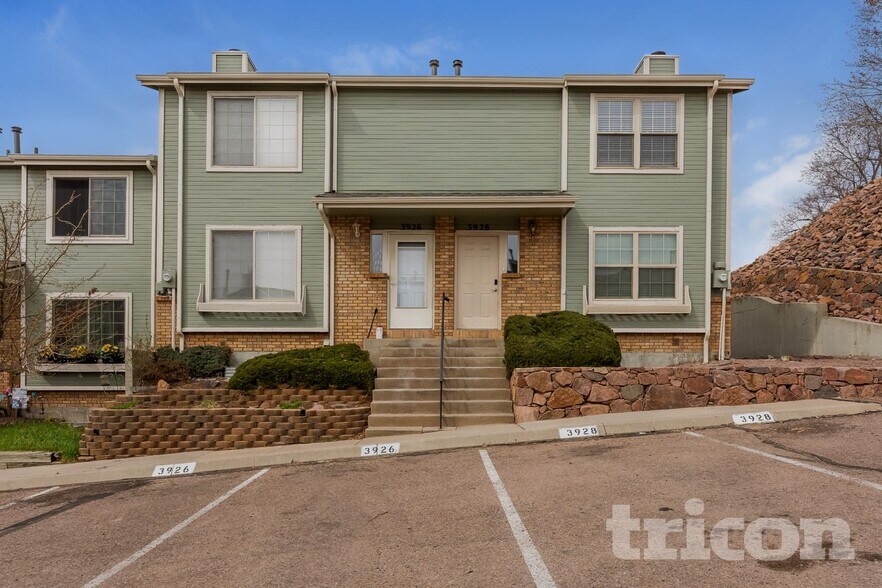 Primary Photo - 3928 Smoke Tree Dr