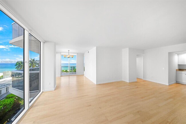 Building Photo - 4779 Collins Ave
