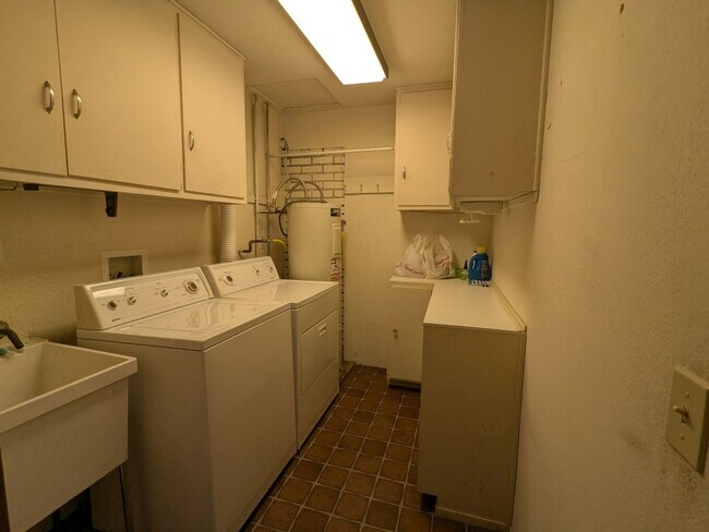 Building Photo - 3 Bedroom 3 Bath home in Los Osos