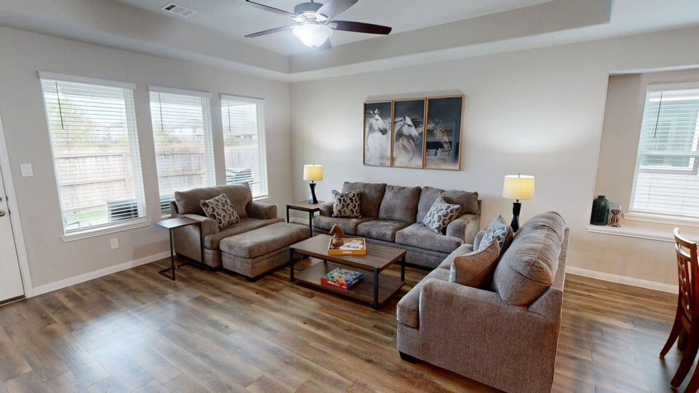 Building Photo - 4712 Milagro Lp