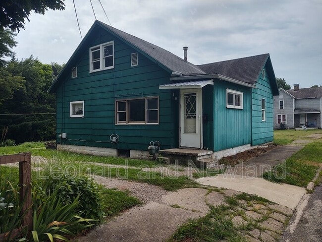 Primary Photo - 515 S 10th St