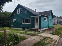 Building Photo - 515 S 10th St