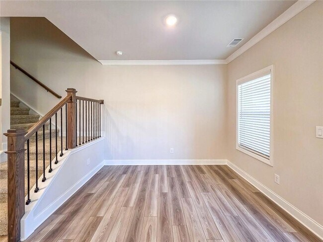 Building Photo - 3517 Iron Hearth Bnd