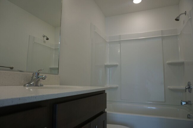 Building Photo - 3091 N Indigo Lp