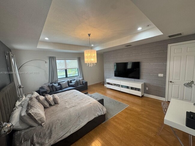 Building Photo - 8850 NW 98th Ct