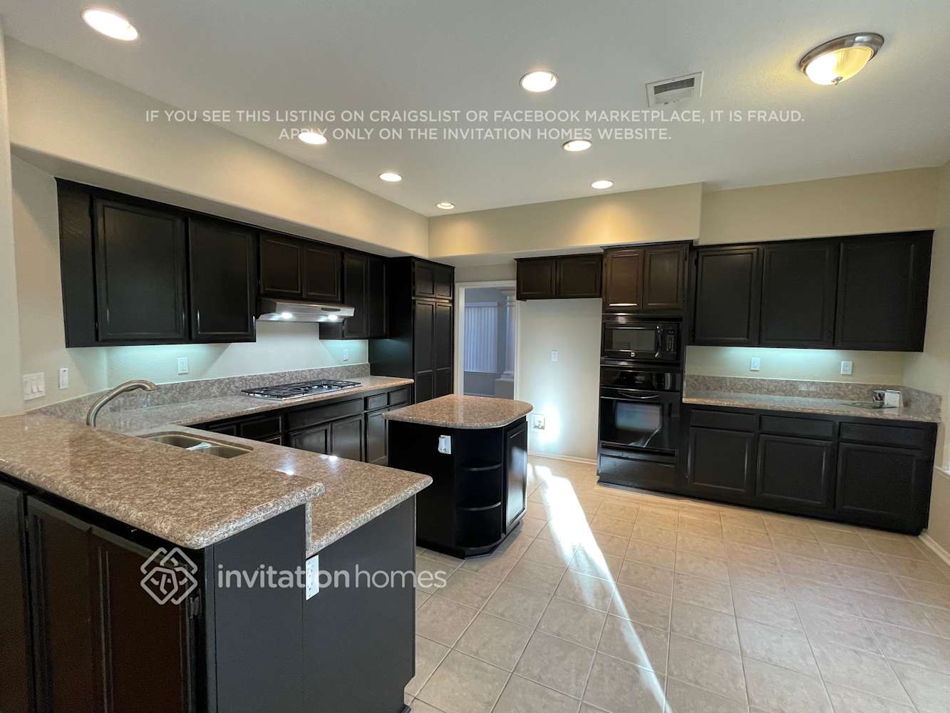 Building Photo - 3112 Fulham Ct