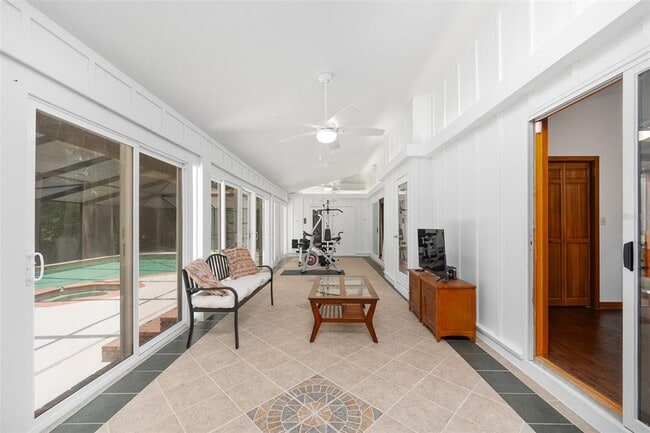 Building Photo - 413 SW 97th Terrace