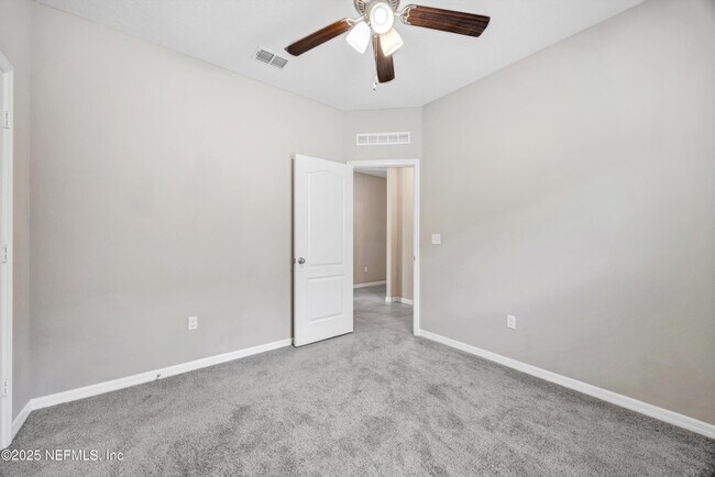 Building Photo - 135 Deer Trail