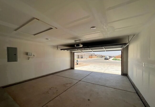 Building Photo - 3BR/2BA in Harvest, Frenship ISD District Available
