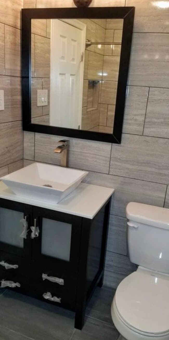 Building Photo - 7935 Leonard St