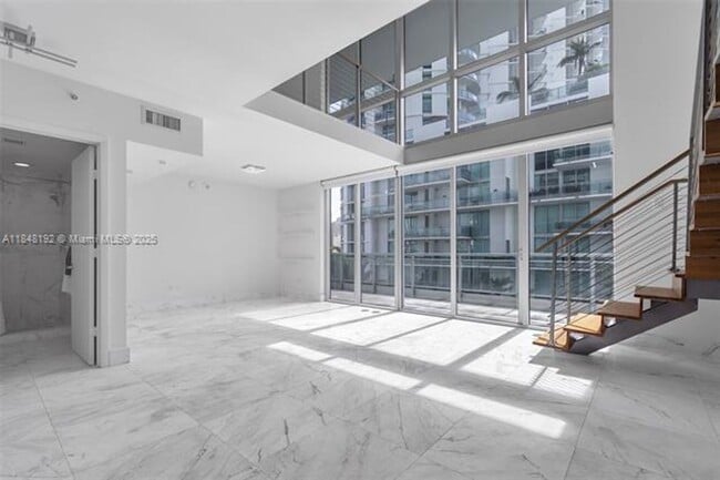 Building Photo - 90 SW 3rd St