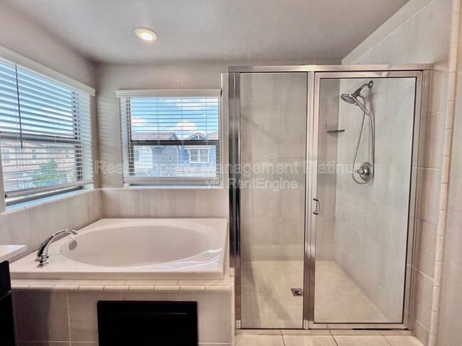 Building Photo - 6226 E Nala Dr