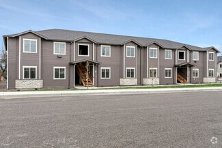 Building Photo - McKenzie Apartments