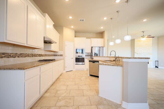 Building Photo - Beautiful 4-Bedroom Home in Stevens Ranch ...