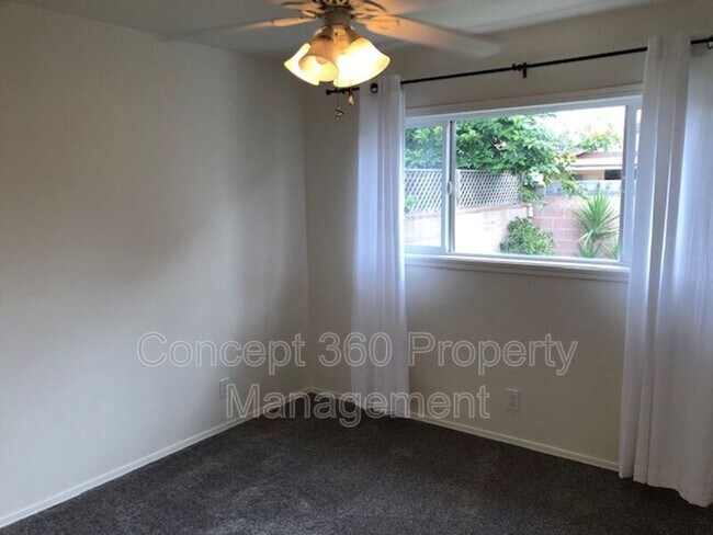 Building Photo - 3153 W 155th St