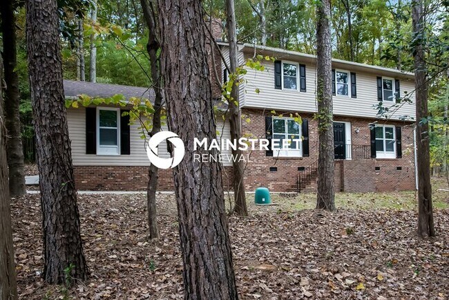 Building Photo - 4 Bedroom Pet-Friendly Home in Concord, NC with Main Street Renewal