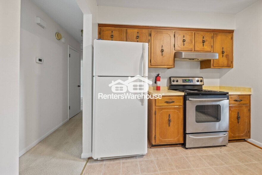 Building Photo - 5892 Connors Dr
