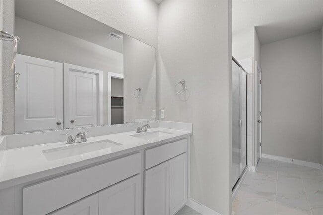 Building Photo - 177 Sleep Holw