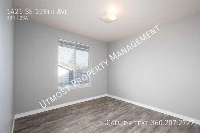 Building Photo - 1421 SE 159th Ave