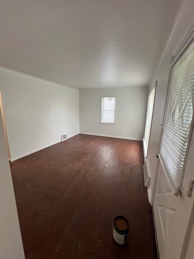 Building Photo - 14315 Tokay Ave