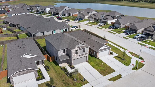 Building Photo - 10418 Rocky Trl