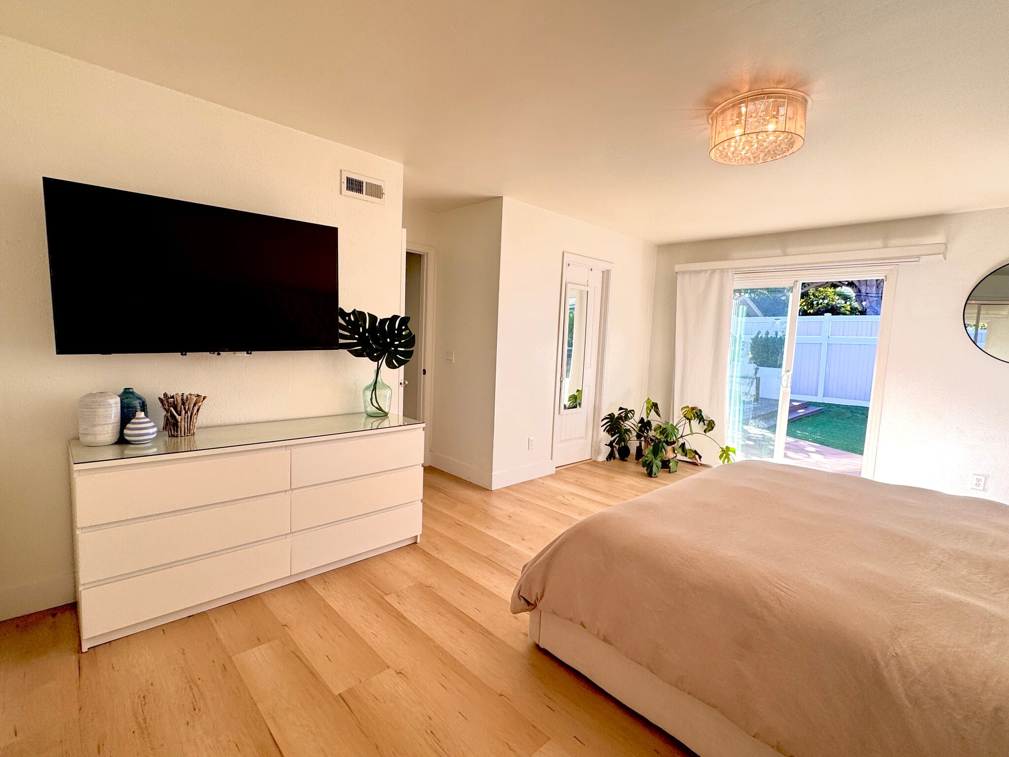 Building Photo - 3260 Geddes Dr