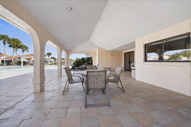 Building Photo - 1733 Sea Fair Dr