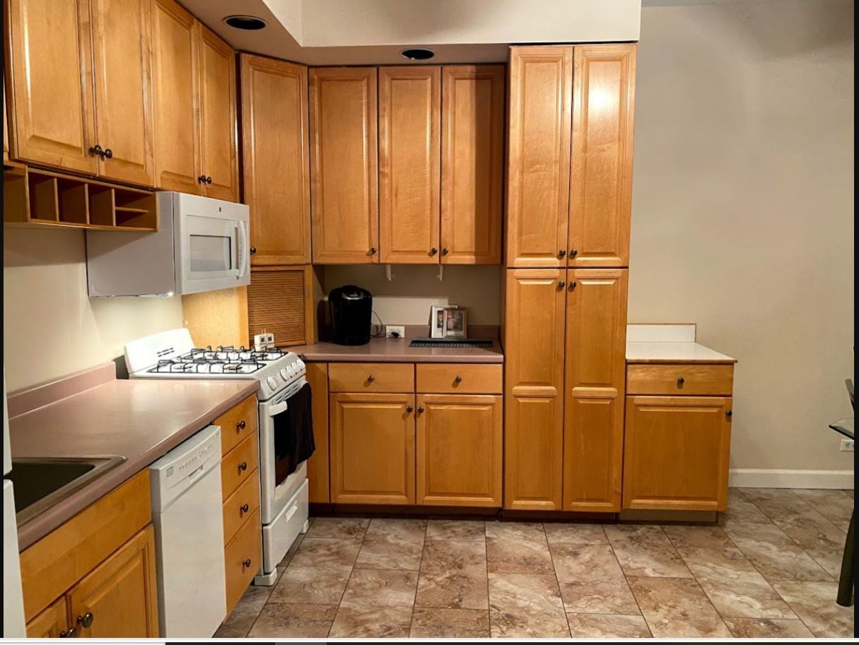 Kitchen - 6 Railroad Ave