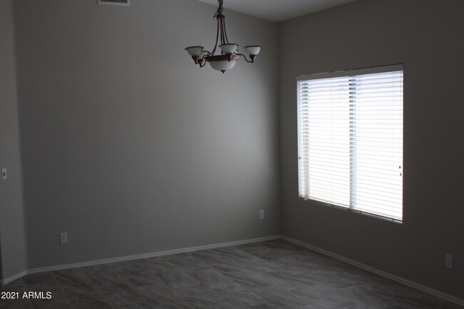 Building Photo - 6757 W Avenida Del Rey
