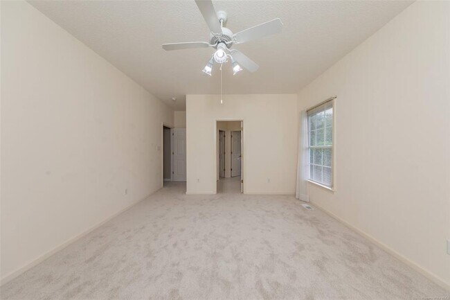 Building Photo - 3736 Cherry Walk