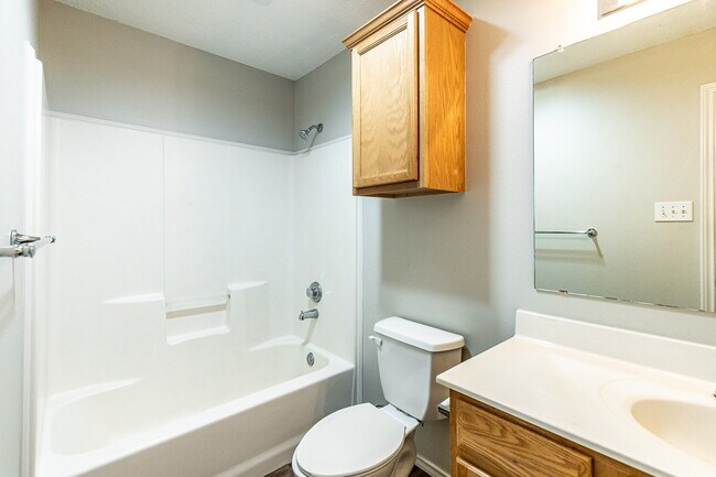 Building Photo - Half off First Full Month's rent ! /Quick Commute To Tech and Med Centers/ South Plains Electric ...