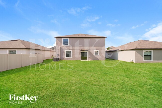 Building Photo - 9624 Sage Creek Dr