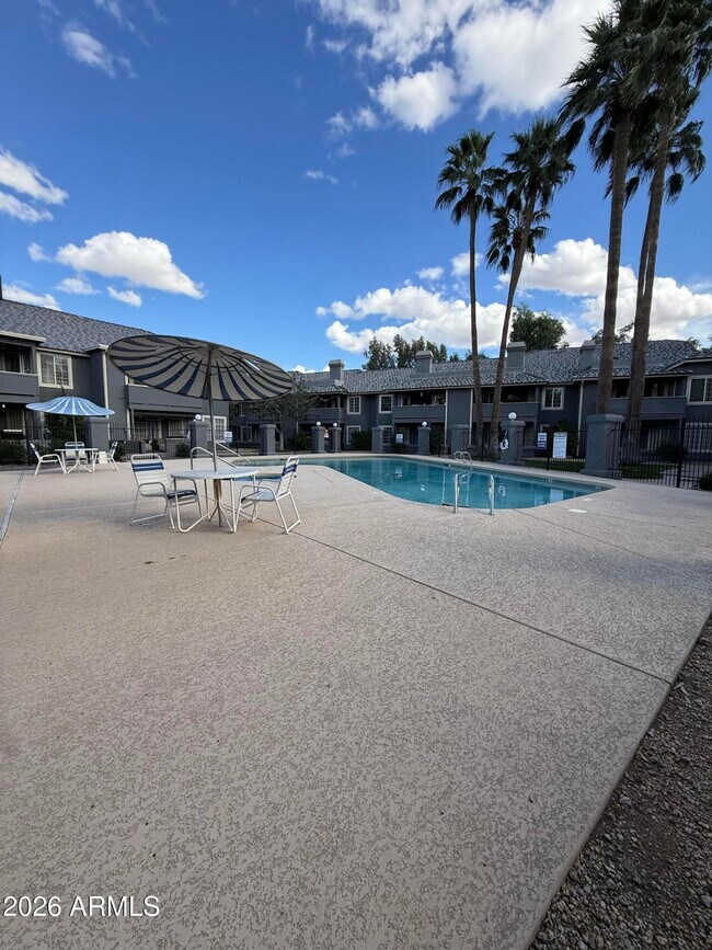 Building Photo - 255 S Kyrene Rd