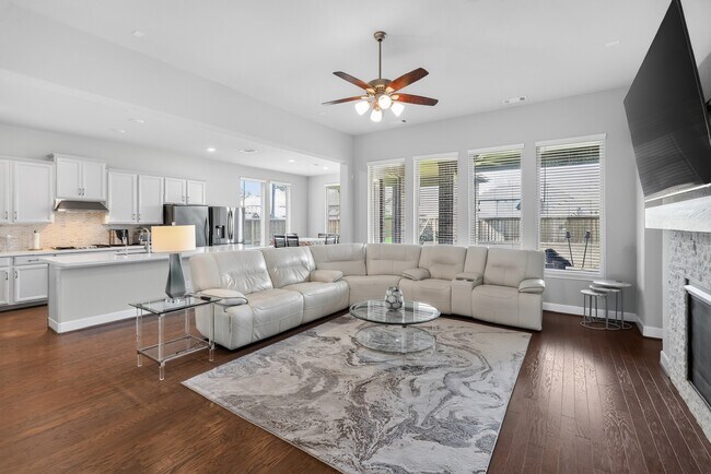 Building Photo - 8110 Copper Rock Dr