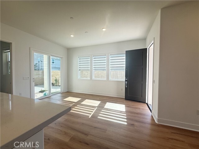 Building Photo - 301 Shoveler