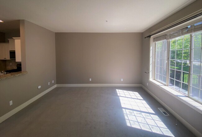 Building Photo - 28839 SW Costa Cir W